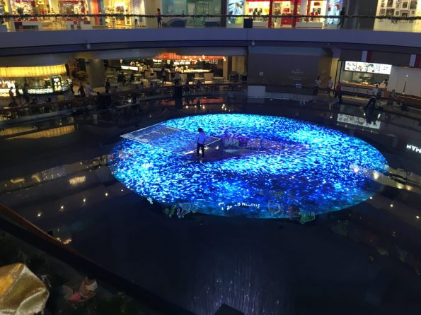 Shopping Center Marina Bay
